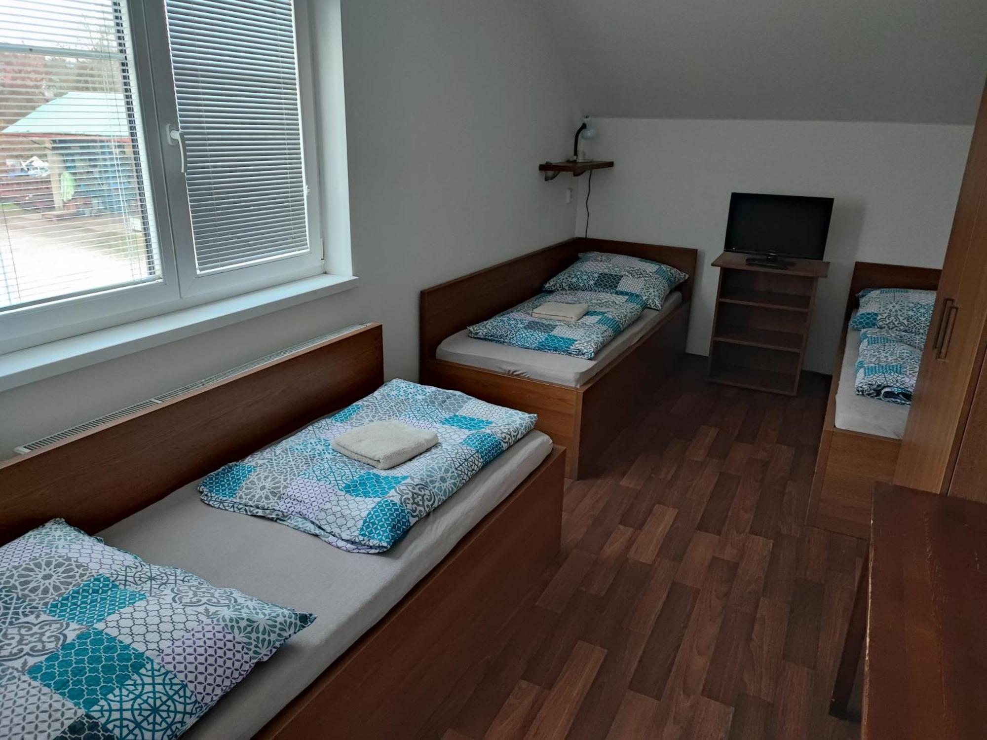 Pivovar Pod Lipou Kysice Kültér fotó